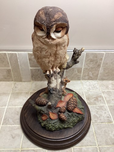 Large collectible country - collectible,
