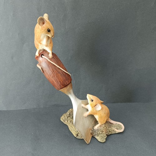 Country artists mice with - country,